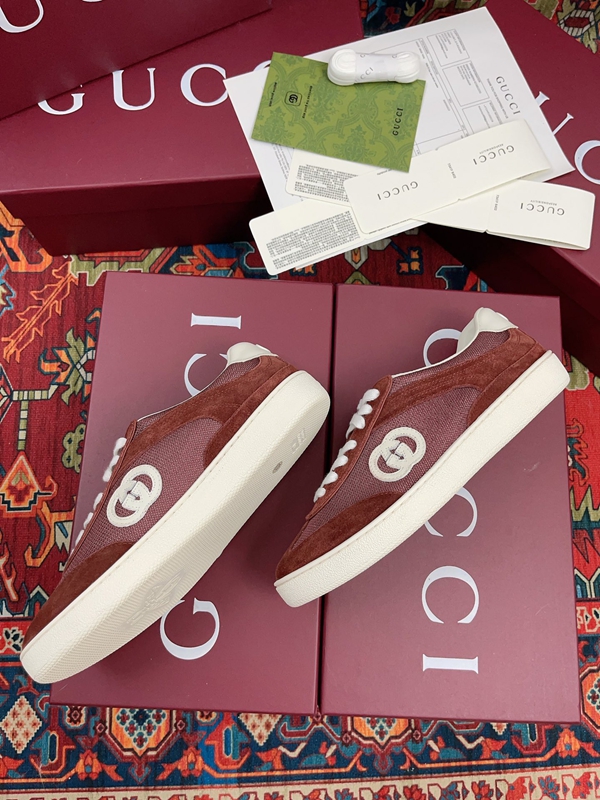グッチ靴内部構造